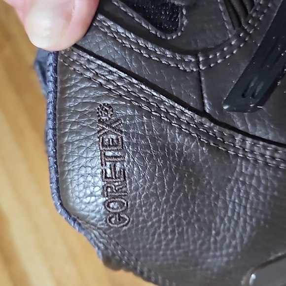 Puma Goretex Brown High-Top Shoes 7 - Picture 9 of 13